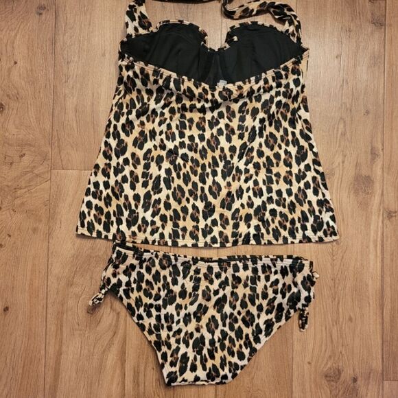 Victoria Secret Leopard Print Taniki Swimsuit Set Size 36B/M NWOT - Picture 6 of 8